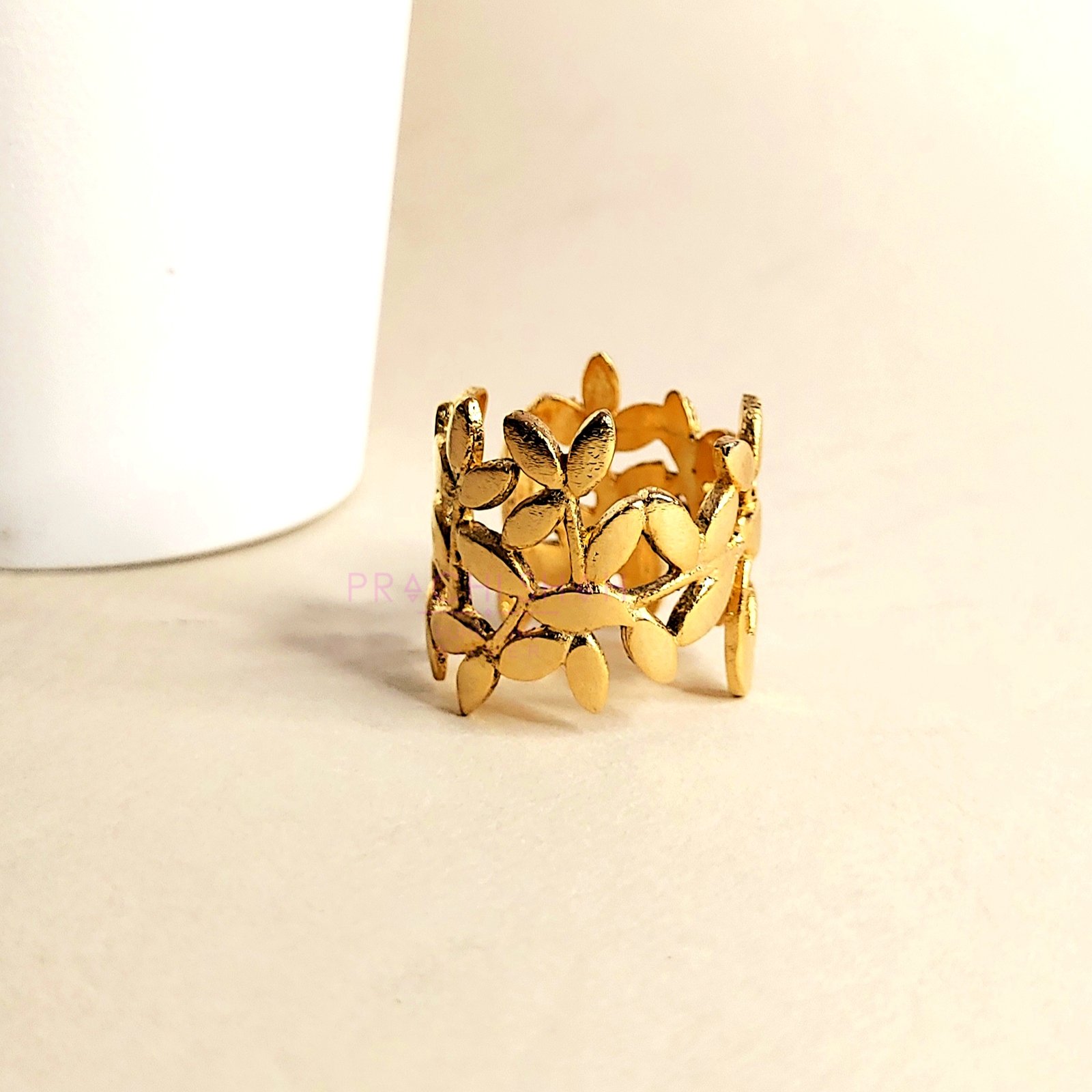 MINIMAL RINGS
